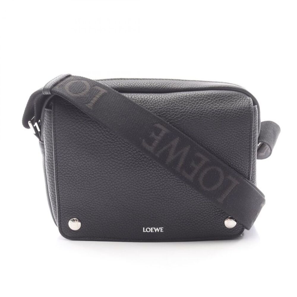 Loewe Pebble Leather Messenger Bag